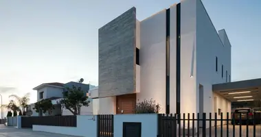 Maison 3 chambres dans Demos Agiou Athanasiou, Chypre