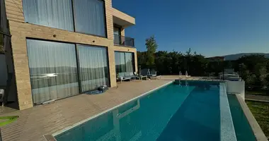 Villa en Kavac, Montenegro