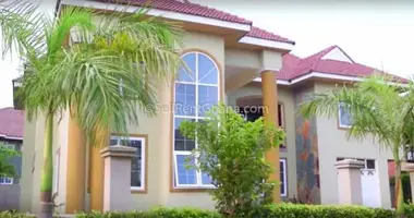 Maison 4 chambres dans Dome, Ghana