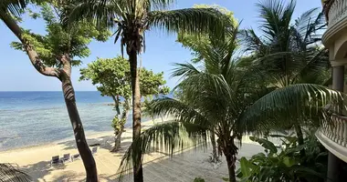 Кондо в West Bay, Гондурас