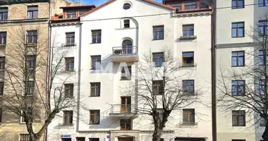 Gewerbefläche 1 957 m² in Riga, Lettland