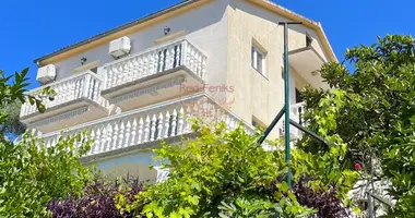 5 bedroom house in Montenegro