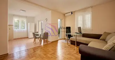 Wohnung 1 zimmer in Budva, Montenegro