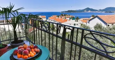 Apartamento 3 habitaciones en Sveti Stefan, Montenegro