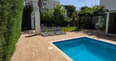 4 bedroom Villa in Demos Agiou Athanasiou, Cyprus