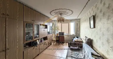 Квартира 3 комнаты в Мухавецкий сельский Совет, Беларусь