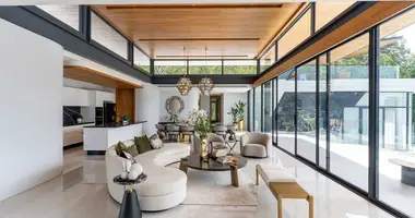 4 bedroom apartment in Choeng Thale, Thailand