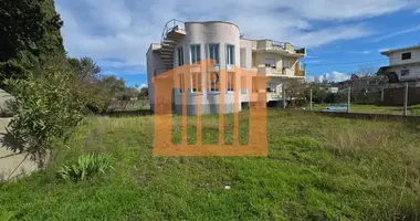 Casa 6 habitaciones en Albania