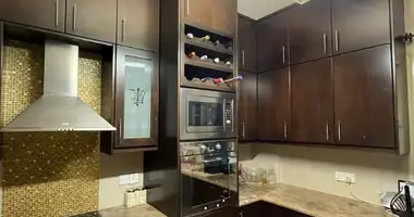 Maison 3 chambres dans Mouttagiaka, Chypre