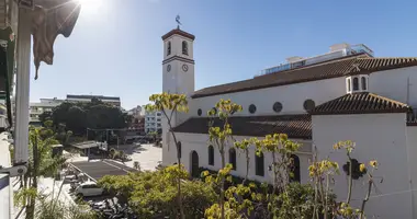 Apartamento 3 habitaciones en Fuengirola, Španjolska