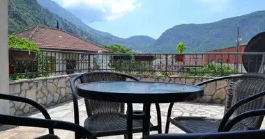 Mieszkanie 2 pokoi w Kotor, Czarnogóra