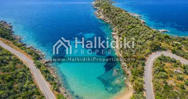 Plot of land in Pyrgadikia, Greece