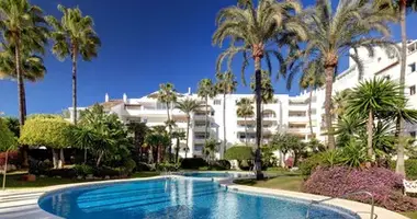 Wohnung 3 Schlafzimmer in Estepona, Spanien