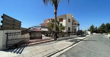 Mieszkanie 5 pokojów w Kato Polemidion Municipality, Cypr