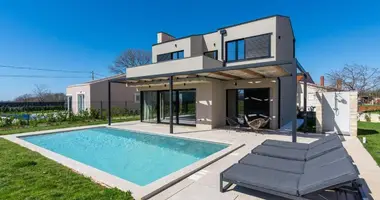 Villa 4 chambres dans Rabac, Croatie