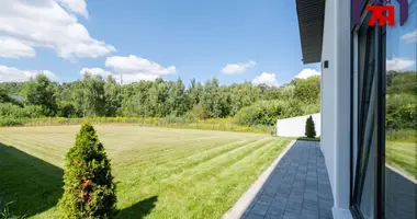 Casa en Zdanovicki sielski Saviet, Belarús