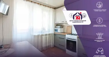Apartamento 3 habitaciones en Maladetchna, Belarús