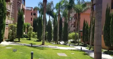 Apartamento 4 habitaciones en Dos Hermanas, Španjolska