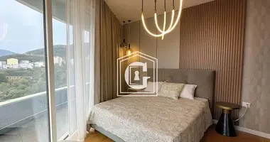 Apartamento 4 habitaciones en Becici, Montenegro
