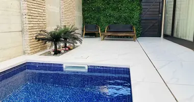 Mieszkanie 4 pokoi w Nikozja, Cypr