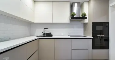 Wohnung 3 zimmer in Minsk, Belarus