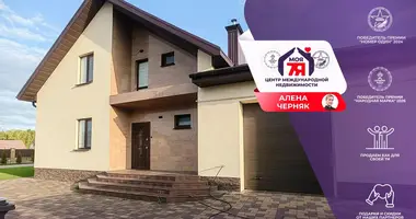 Dom wolnostojący w Starobinski sielski Saviet, Białoruś