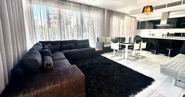 Mieszkanie 3 pokoi w Limassol, Cypr