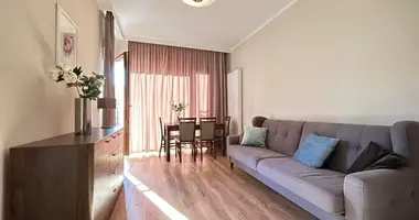 Mieszkanie 2 pokoi w Warszawa, Polska