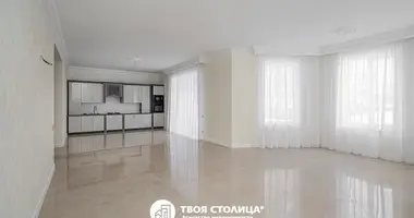 Wohnung 6 zimmer in Drozdava, Belarus