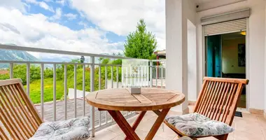 Apartamento 2 habitaciones en Dobrota, Montenegro