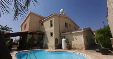 Maison 4 chambres dans Tersefanou, Chypre