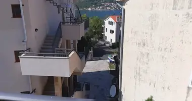 Квартира 4 комнаты в Доброта, Черногория