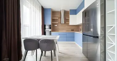 Appartement 2 chambres dans Kopishche, Bélarus