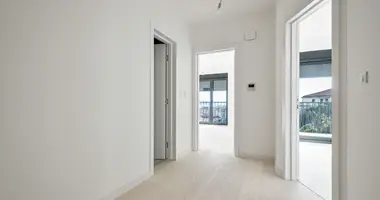 Квартира 3 спальни в Будва, Черногория