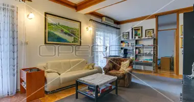 Apartamento 3 habitaciones en Zagreb, Croacia