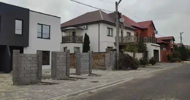 4 room house in Lymanka, Ukraine