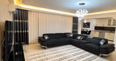 Apartamento 3 habitaciones en Mahmutlar, Turquía