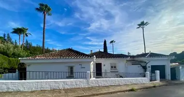 Haus 3 Schlafzimmer in Estepona, Spanien