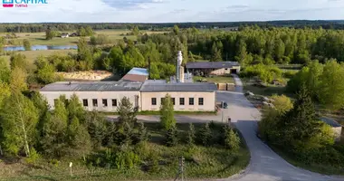 Gewerbefläche 1 396 m² in Varnenai, Litauen