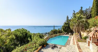 Villa de tres dormitorios en Francia
