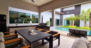 Вилла 6 комнат в Huai Yai, Таиланд