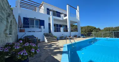 4 bedroom house in Plaka, Greece
