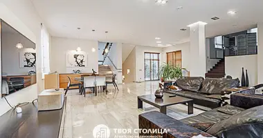 Casa 4 habitaciones en Minsk, Belarús