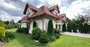 Дом 4 комнаты в Лешноволя, Польша