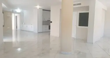 Wohnung 4 Schlafzimmer in Larnaka, Zypern