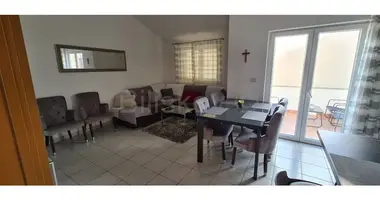 Haus 3 zimmer in Opcina Pakostane, Kroatien