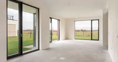 Haus 5 zimmer in Warschau, Polen
