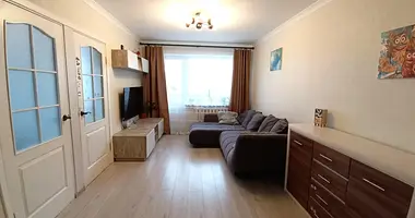 Apartamento 3 habitaciones en Muchaviecki sielski Saviet, Belarús