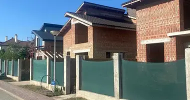 Haus 6 zimmer in Fontanka, Ukraine