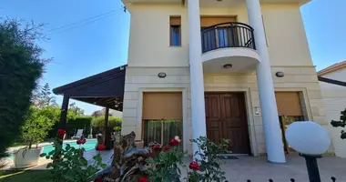 Villa 3 chambres dans Mouttagiaka, Chypre